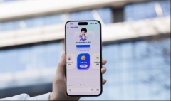 阿福“拍演讲”则支撑摄影、上传PDF文件、上传